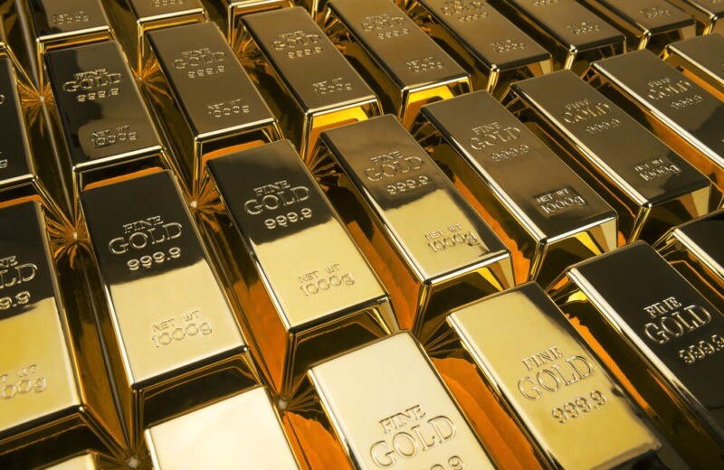 Gold Prices Dip 0.2% Amid Interest Rate Concerns