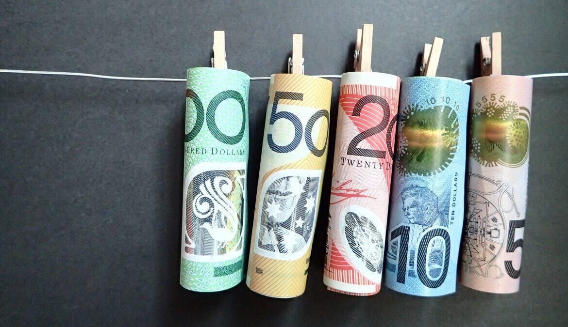 Le dollar australien monte, la RBNZ maintient son taux